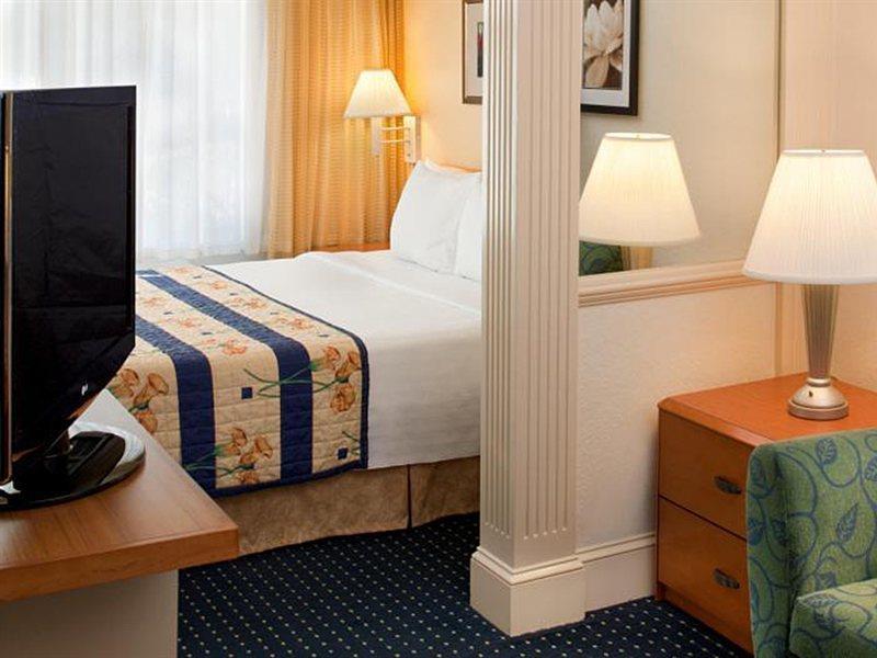 Springhill Suites By Marriott Orlando Lake Buena Vista In Marriott Village Esterno foto